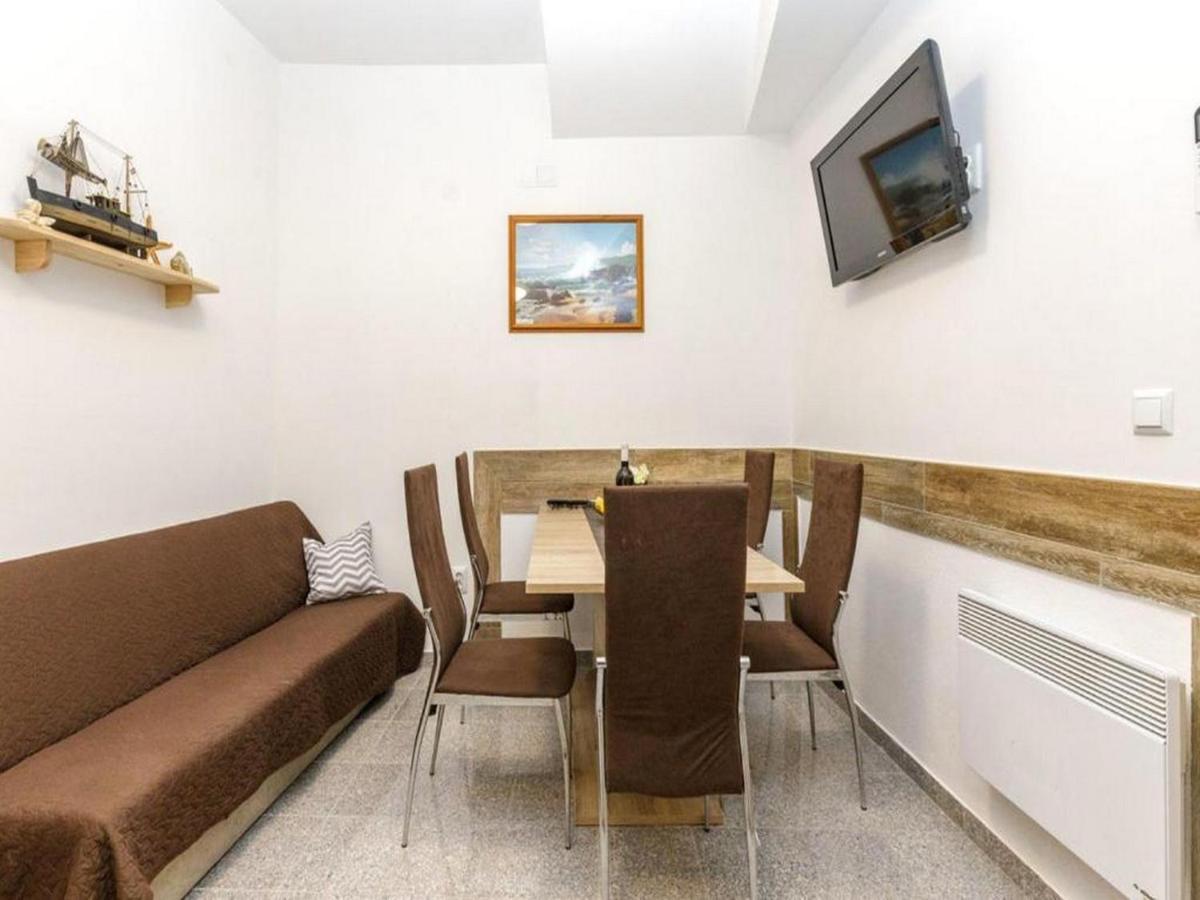 Apartment Senj Senj  Buitenkant foto